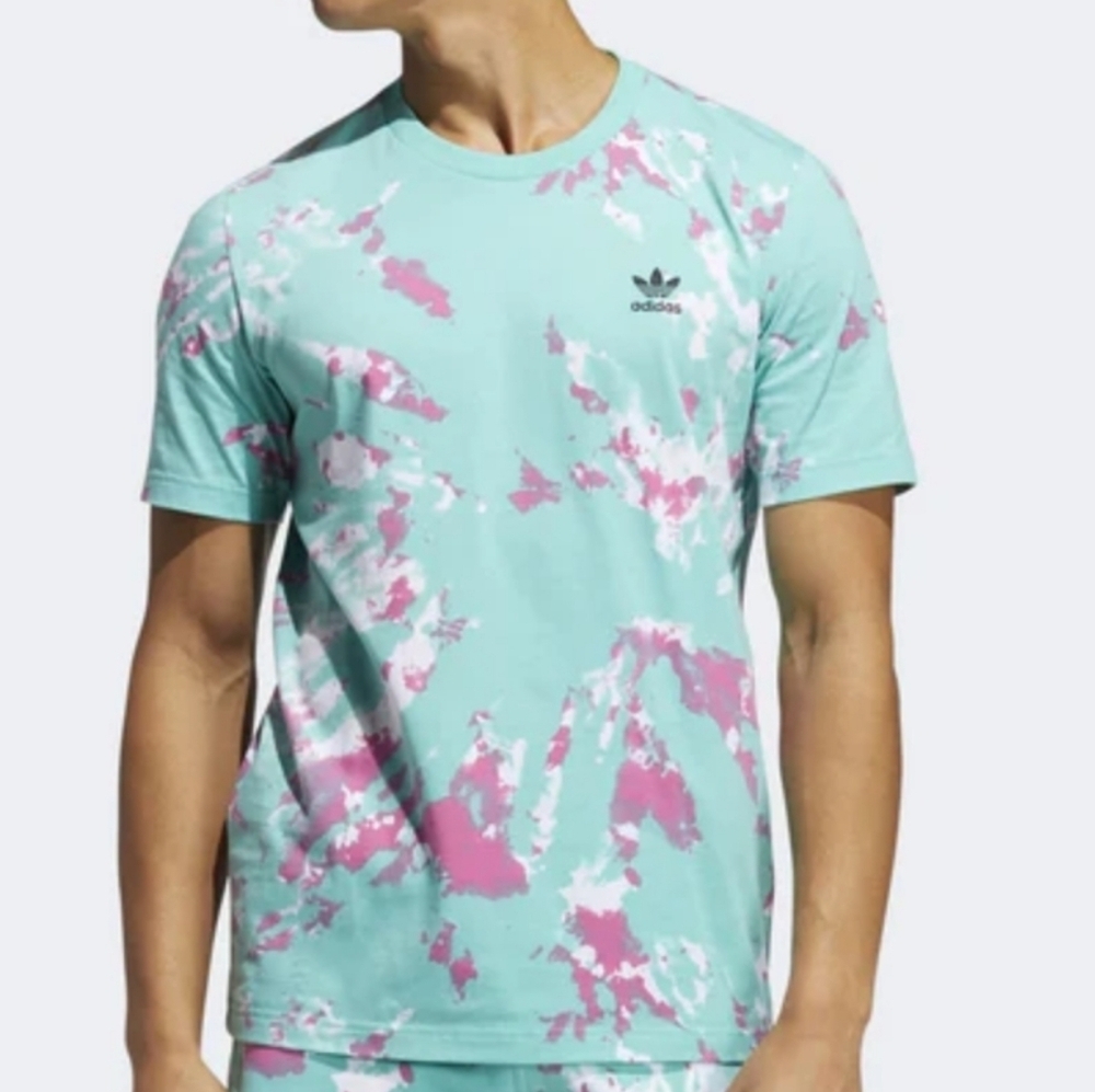 Adidas tie Dye Tshirt Youngh Size L